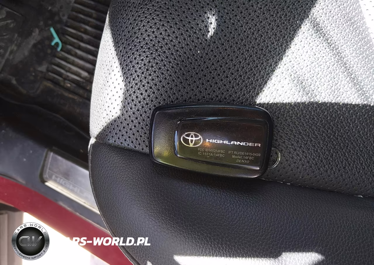 2021 Toyota Highlander Platinum VIN:5TDFZRBH4MS150753 - 11