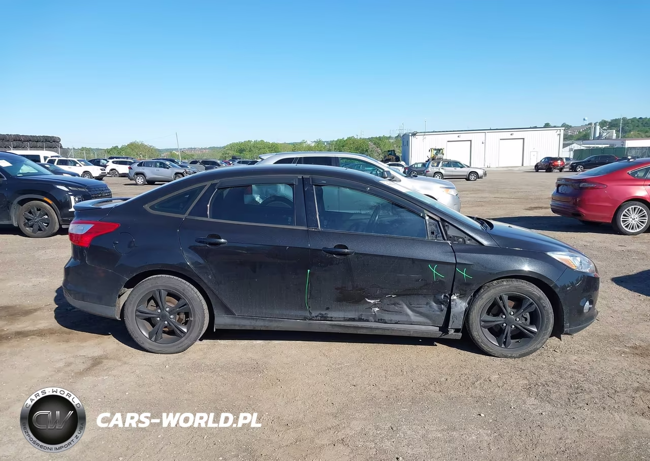 2012 Ford Focus Se VIN:1FAHP3F23CL407392 - 14
