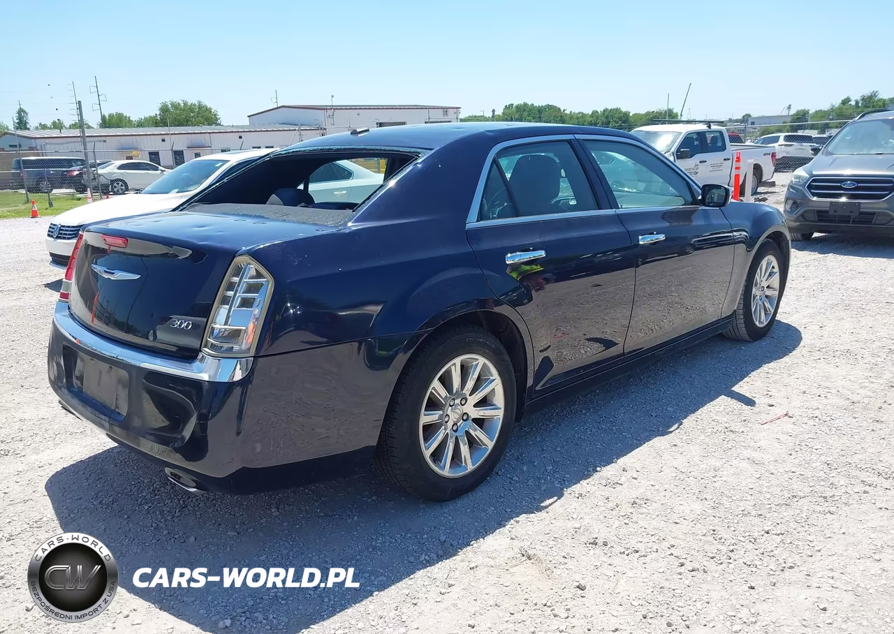 2012 Chrysler 300 Limited VIN:2C3CCACG2CH222661 - 4