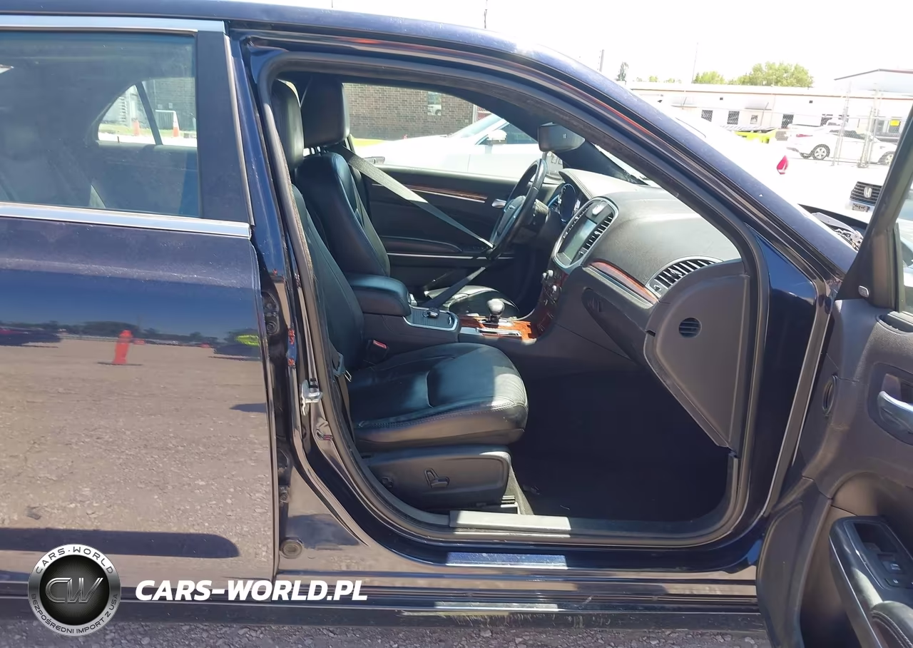 2012 Chrysler 300 Limited VIN:2C3CCACG2CH222661 - 5