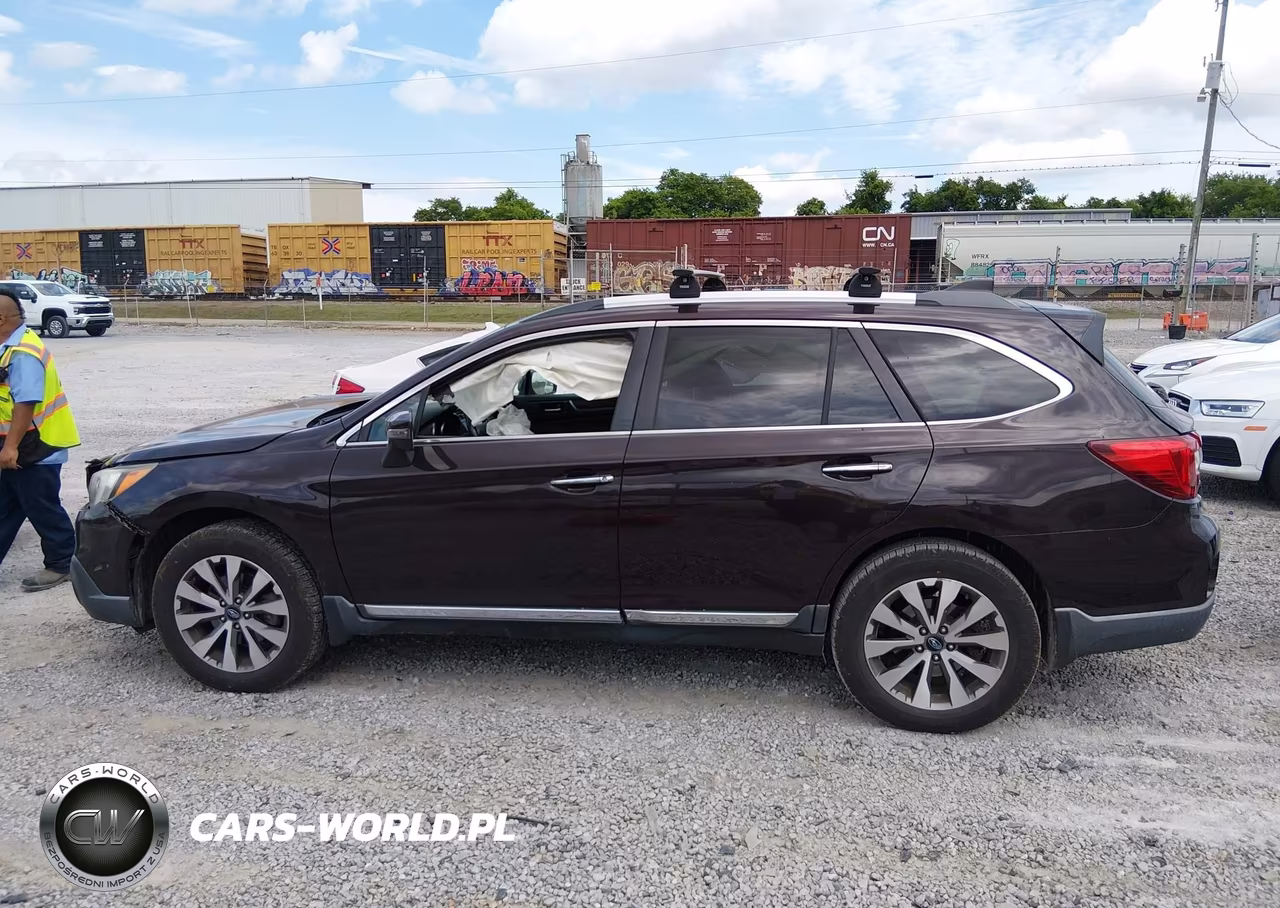 2017 Subaru Outback 2.5I Touring VIN:4S4BSATC4H3208726 - 15