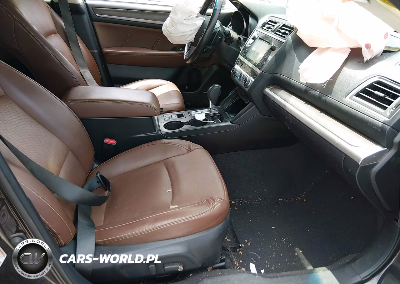 2017 Subaru Outback 2.5I Touring VIN:4S4BSATC4H3208726 - 5