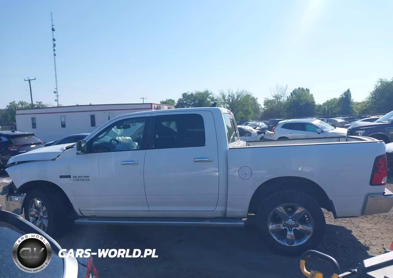 2015 Ram 1500 Lone Star VIN:1C6RR6LM2FS629472 - 14