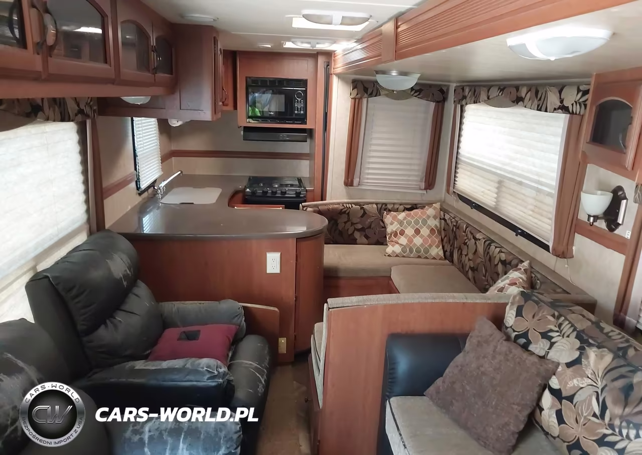 2013 Dutchmen Denali VIN:47CTD1R25DD312937 - 5