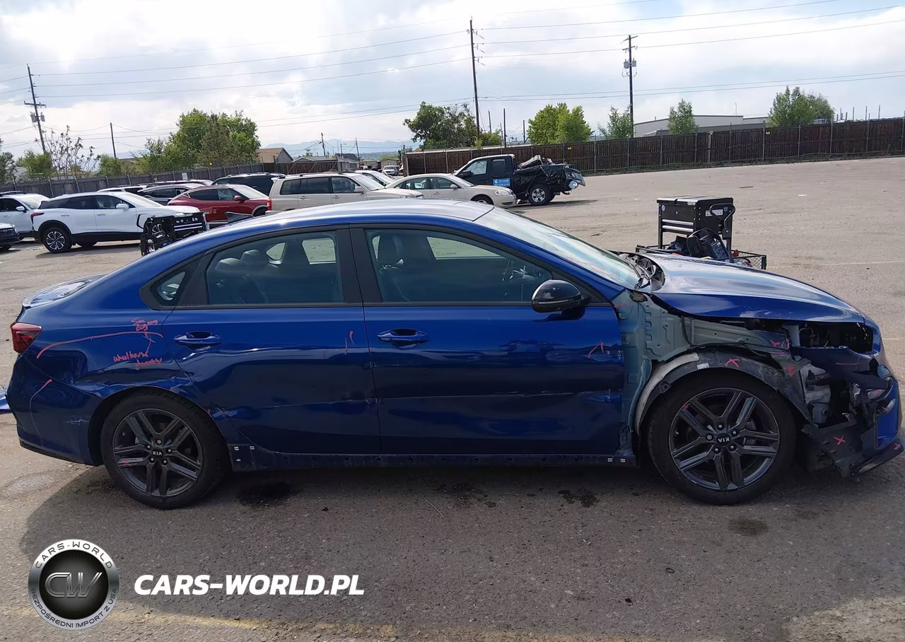2021 Kia Forte Gt-Line VIN:3KPF34ADXME396770 - 14