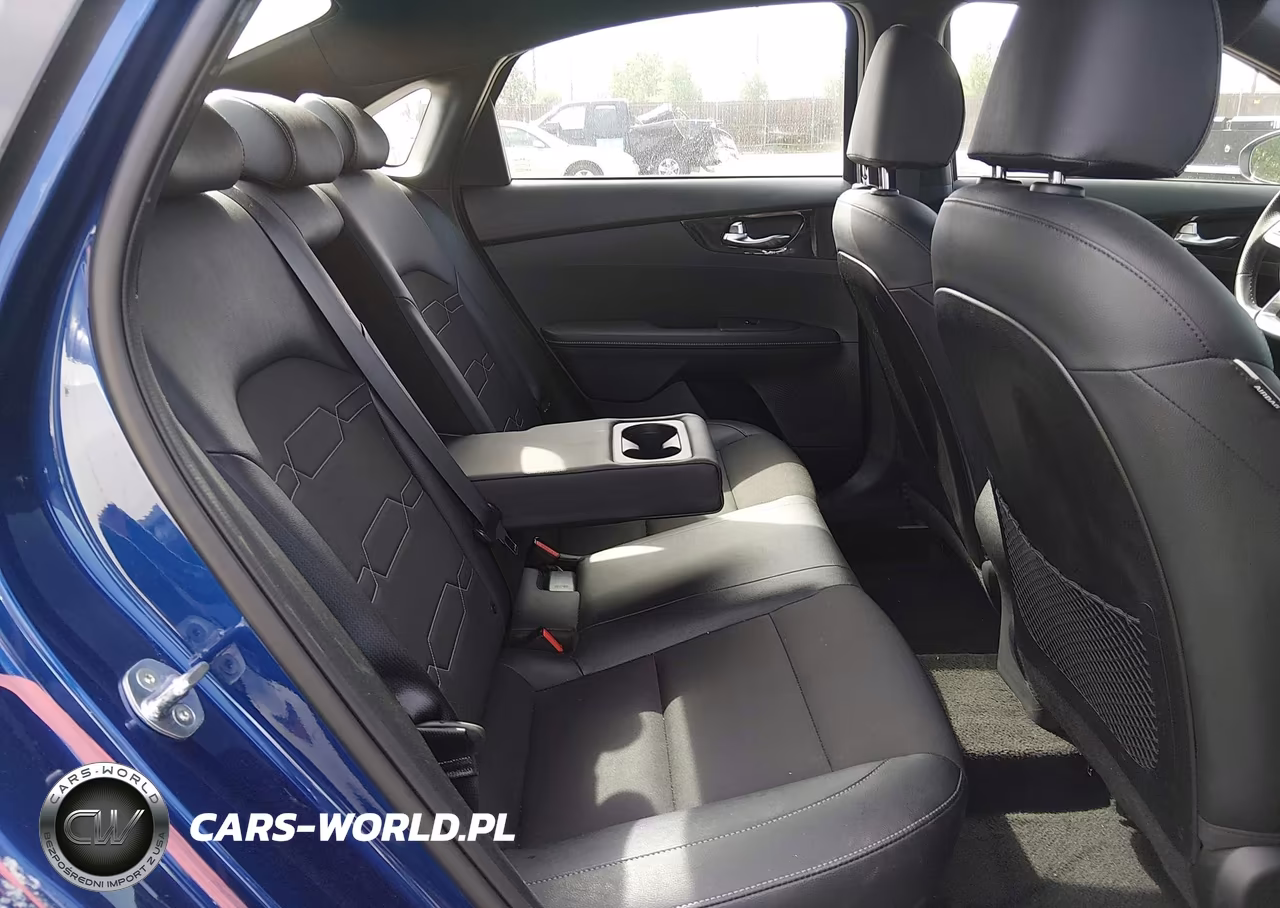 2021 Kia Forte Gt-Line VIN:3KPF34ADXME396770 - 8