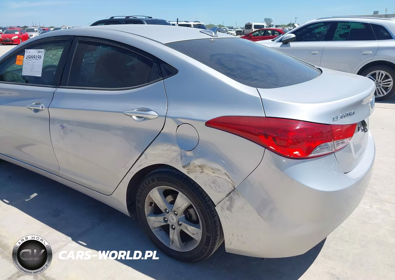 2013 Hyundai Elantra Gls VIN:KMHDH4AE2DU664340 - 19