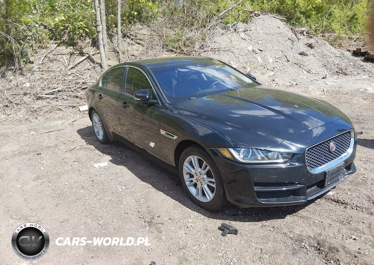 2017 Jaguar Xe 20D Premium