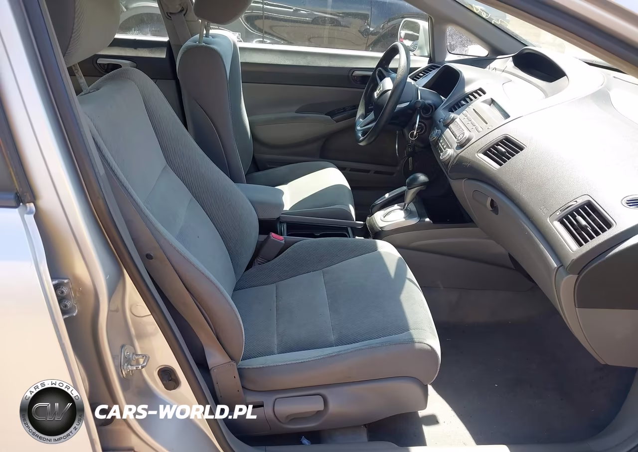 2010 Honda Civic Lx VIN:2HGFA1F57AH327073 - 5