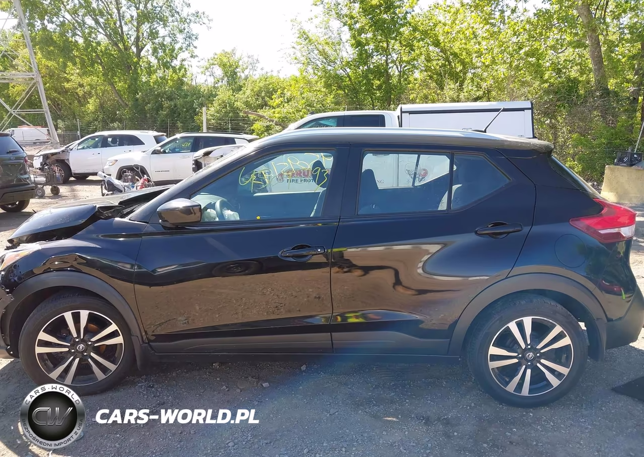 2019 Nissan Kicks Sv VIN:3N1CP5CU2KL549549 - 14