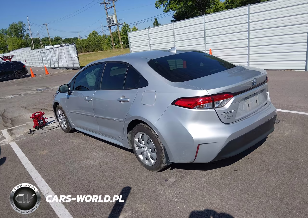 2024 Toyota Corolla Hybrid Le VIN:JTDBDMHE5R3011883 - 3