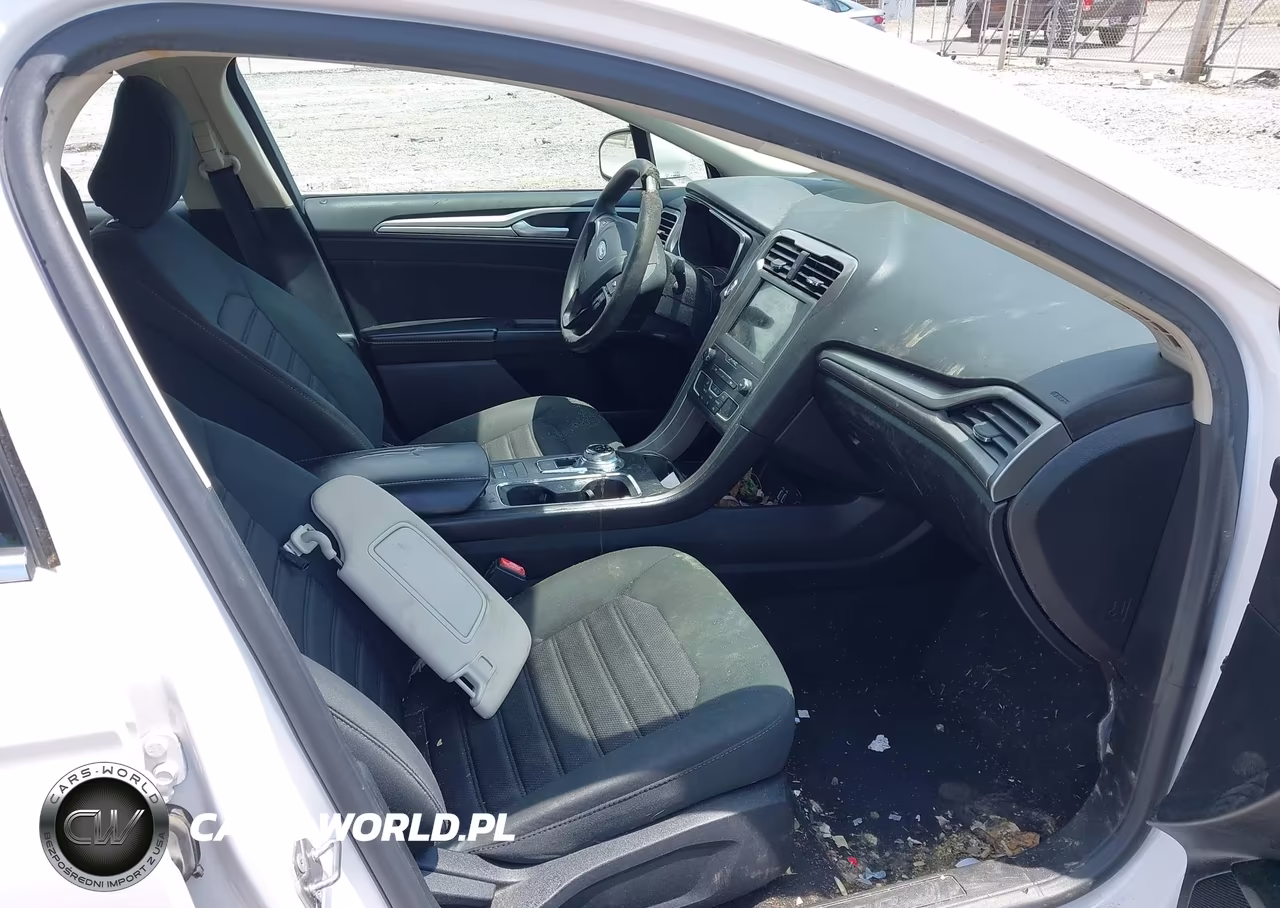 2020 Ford Fusion Se VIN:3FA6P0HDXLR245511 - 5
