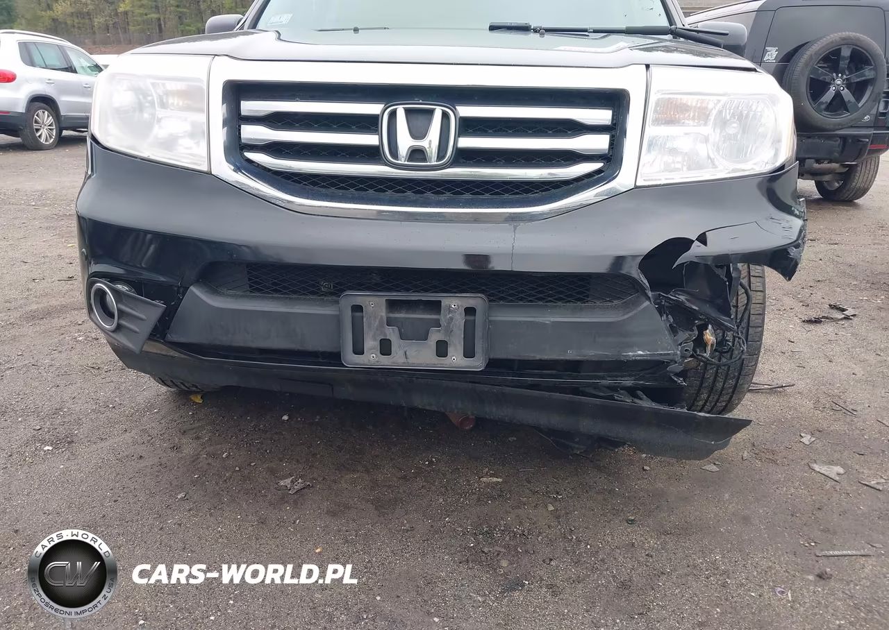 2013 Honda Pilot Touring VIN:5FNYF4H94DB077702 - 6