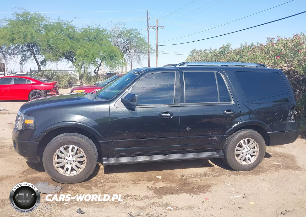 2013 Ford Expedition Limited VIN:1FMJU1K52DEF12306 - 13