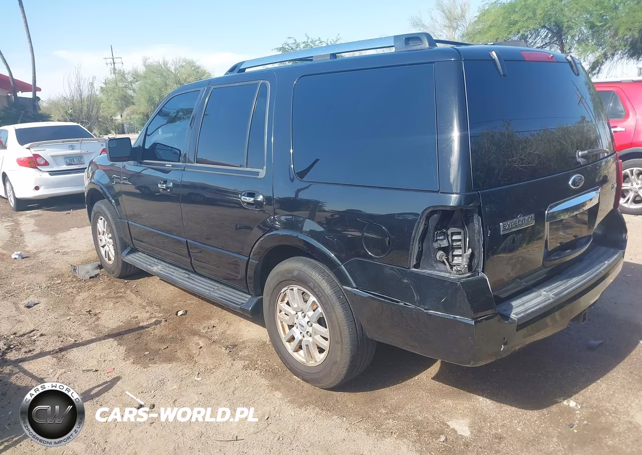 2013 Ford Expedition Limited VIN:1FMJU1K52DEF12306 - 3