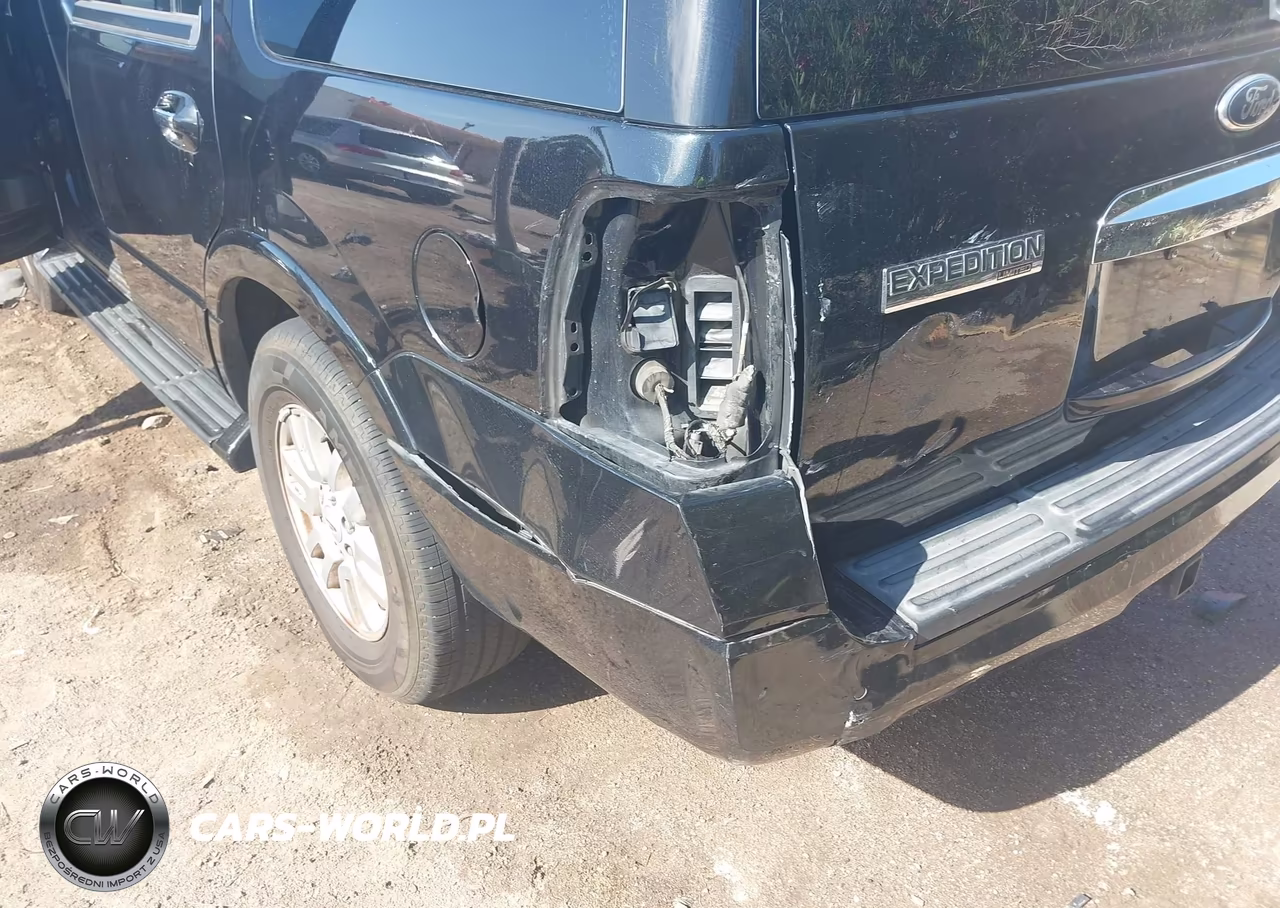 2013 Ford Expedition Limited VIN:1FMJU1K52DEF12306 - 6