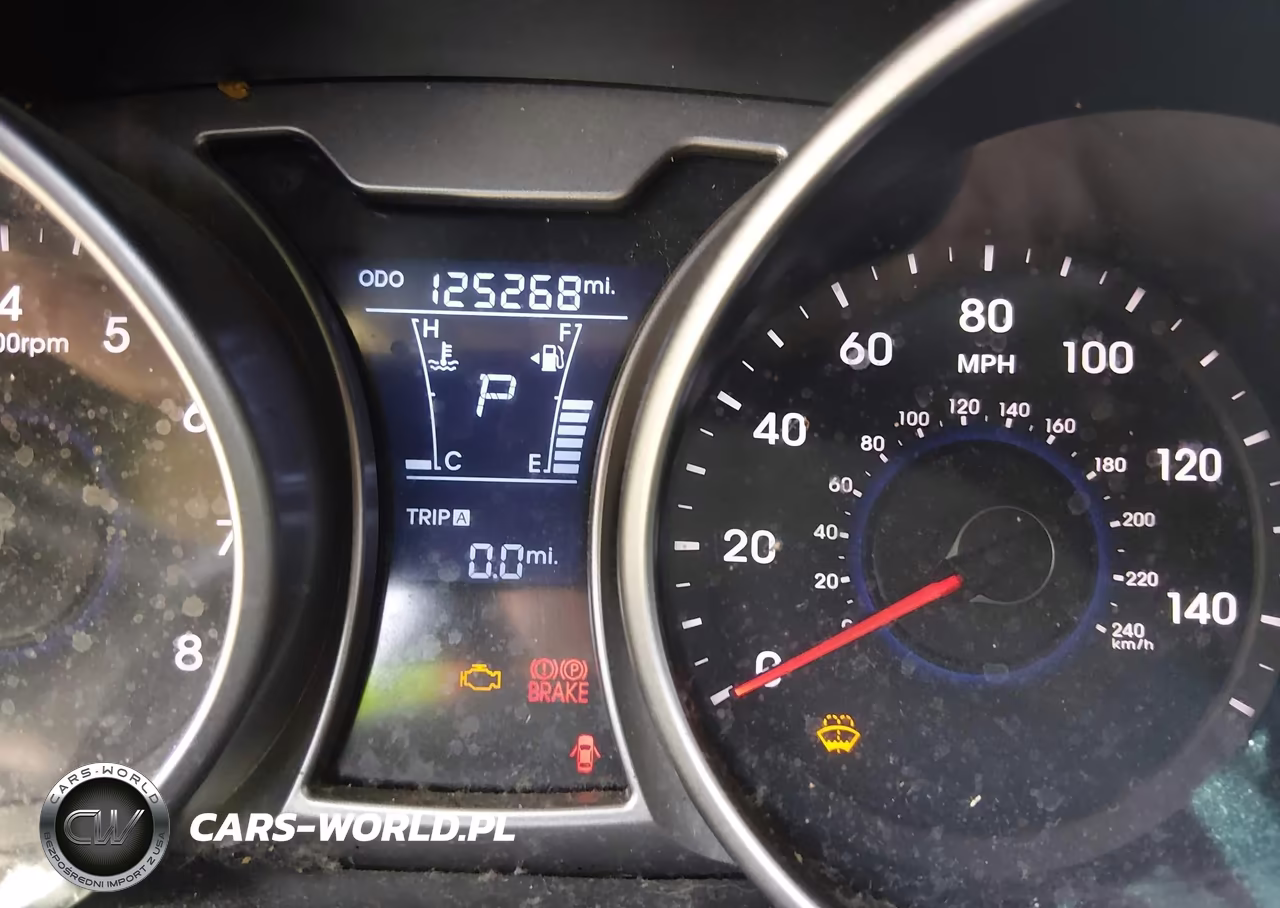 2014 Hyundai Veloster VIN:KMHTC6AD9EU215087 - 7