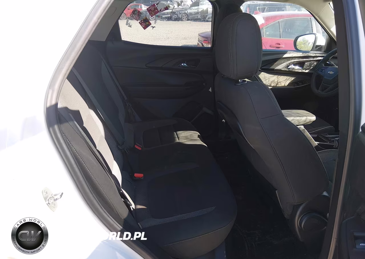 2021 Chevrolet Trailblazer Fwd Lt VIN:KL79MPSLXMB004429 - 8