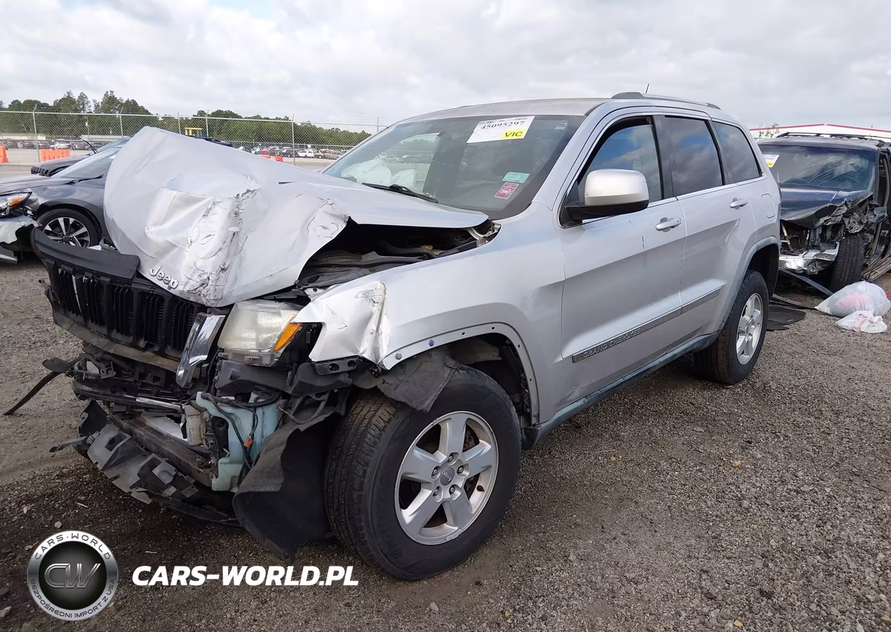 2011 Jeep Grand Cherokee Laredo VIN:1J4RR4GG6BC705419 - 2