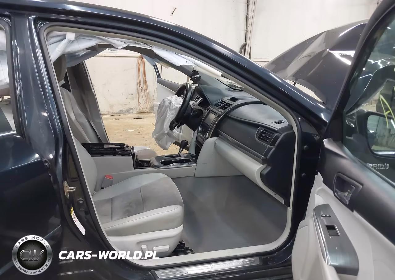 2014 Toyota Camry Hybrid Xle VIN:4T1BD1FK5EU100974 - 5