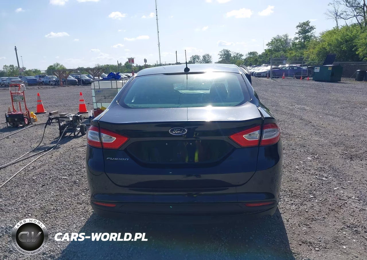 2014 Ford Fusion S VIN:3FA6P0G77ER120223 - 16