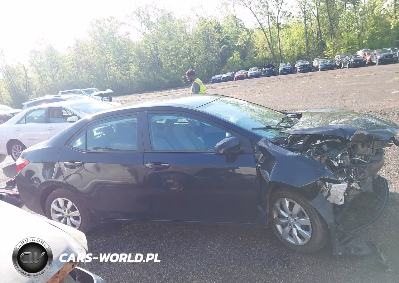 2016 Toyota Corolla Le VIN:5YFBURHE8GP514969 - 14
