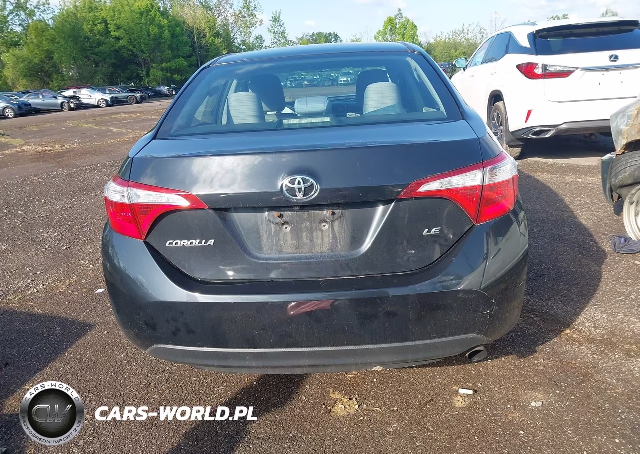 2016 Toyota Corolla Le VIN:5YFBURHE8GP514969 - 17