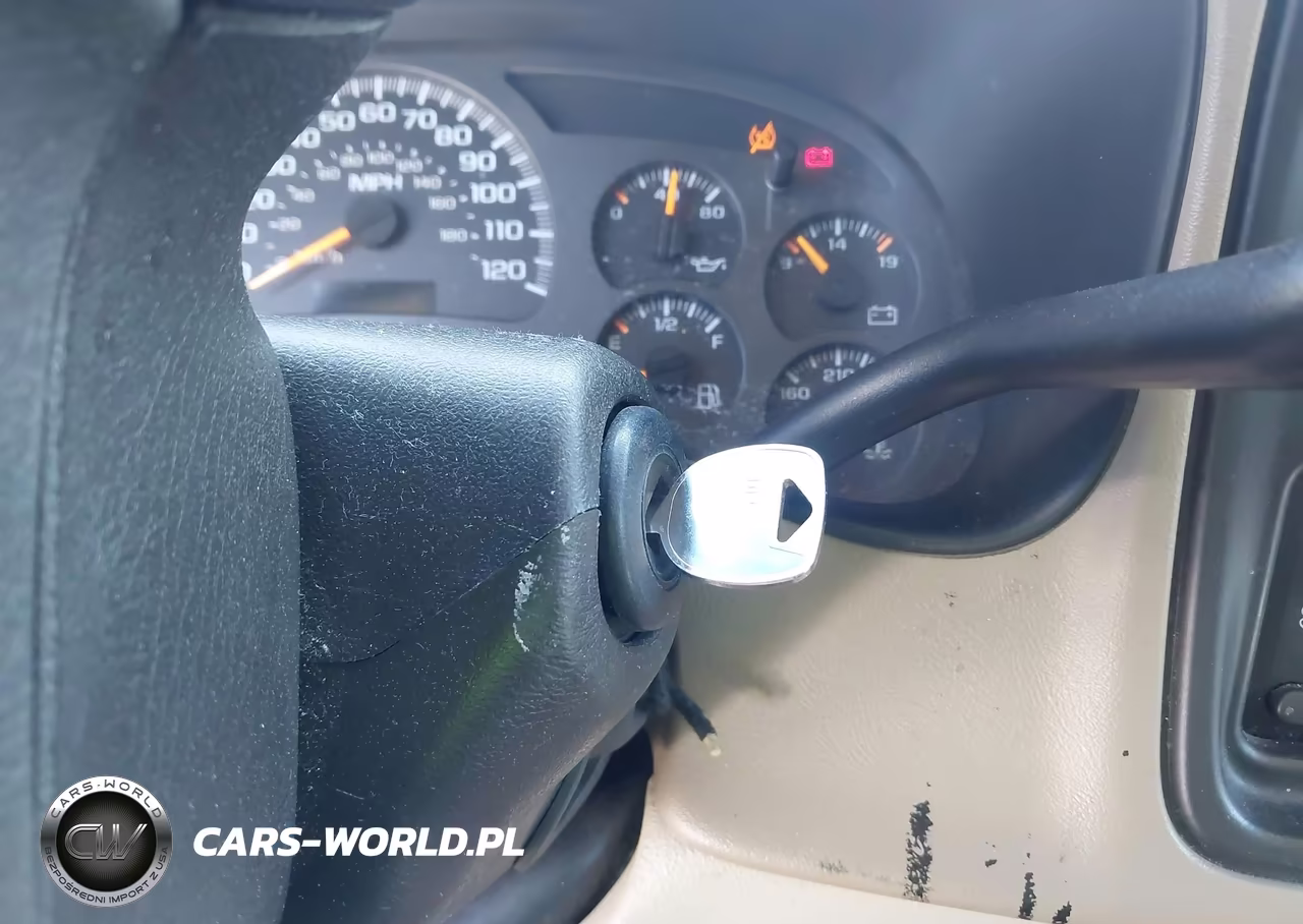 2005 Chevrolet Suburban 1500 Ls VIN:3GNFK16Z45G281620 - 11