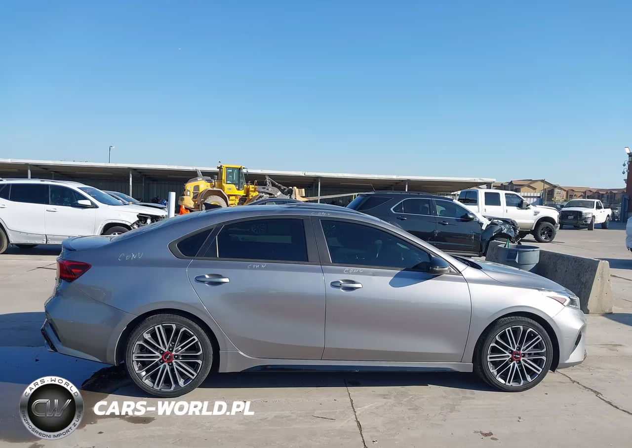 2023 Kia Forte Gt VIN:3KPF44ACXPE564237 - 13