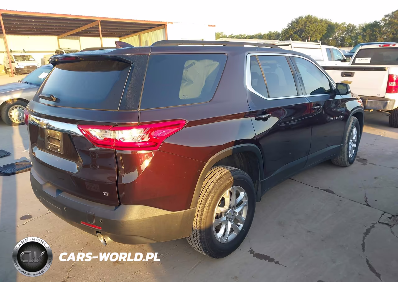 2021 Chevrolet Traverse Fwd Lt Cloth VIN:1GNERGKW2MJ137986 - 4