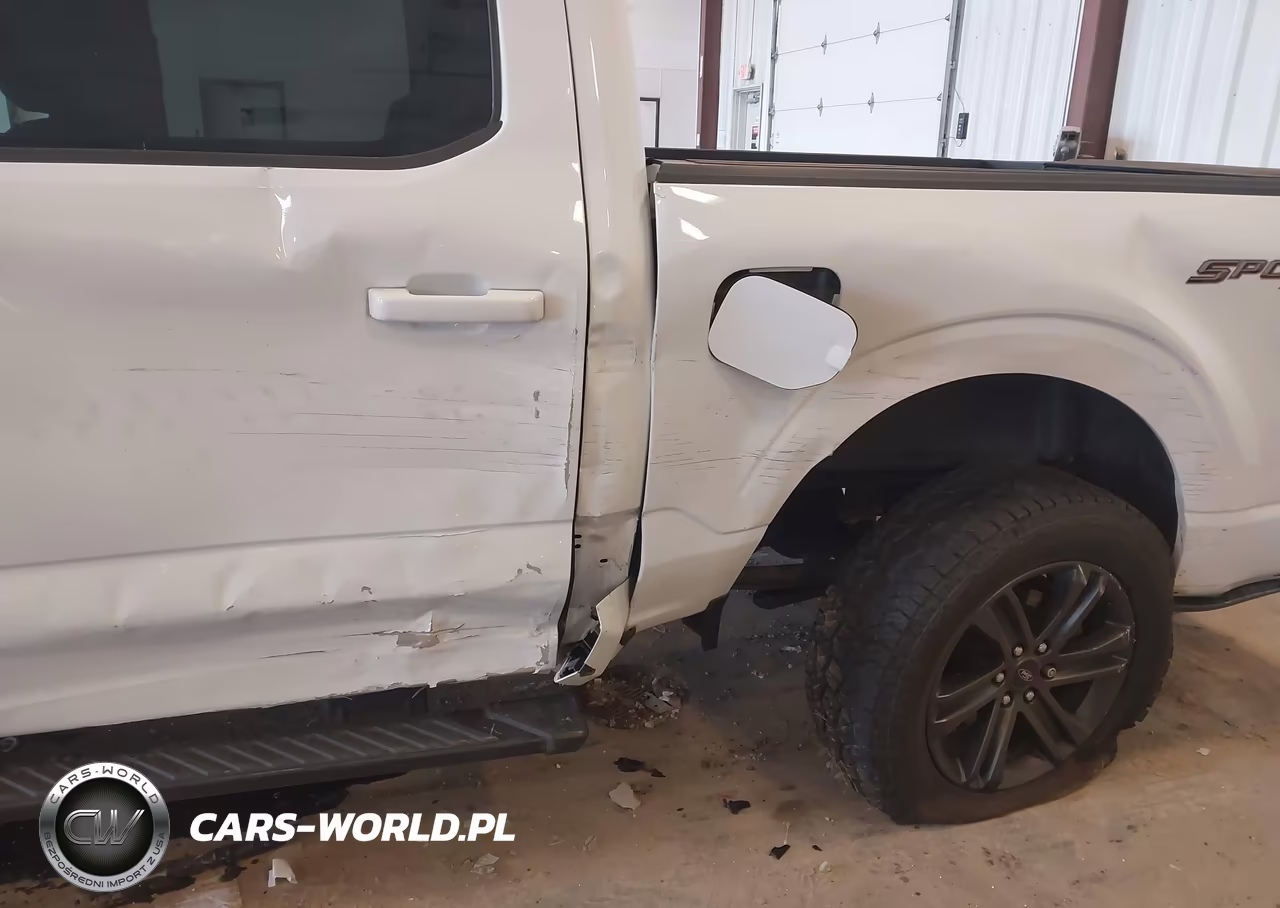 2022 Ford F-150 Xlt VIN:1FTFW1E84NFC32361 - 17