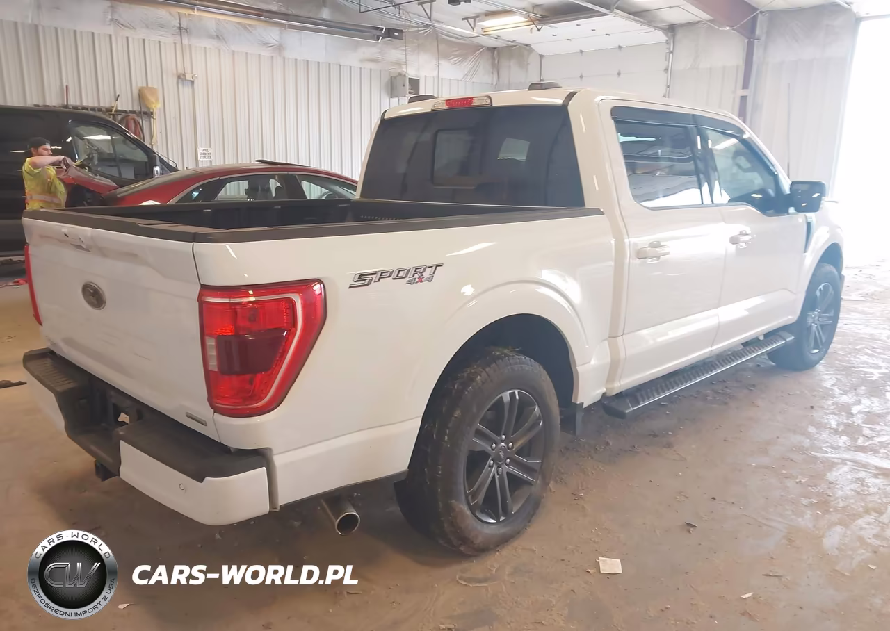 2022 Ford F-150 Xlt VIN:1FTFW1E84NFC32361 - 4