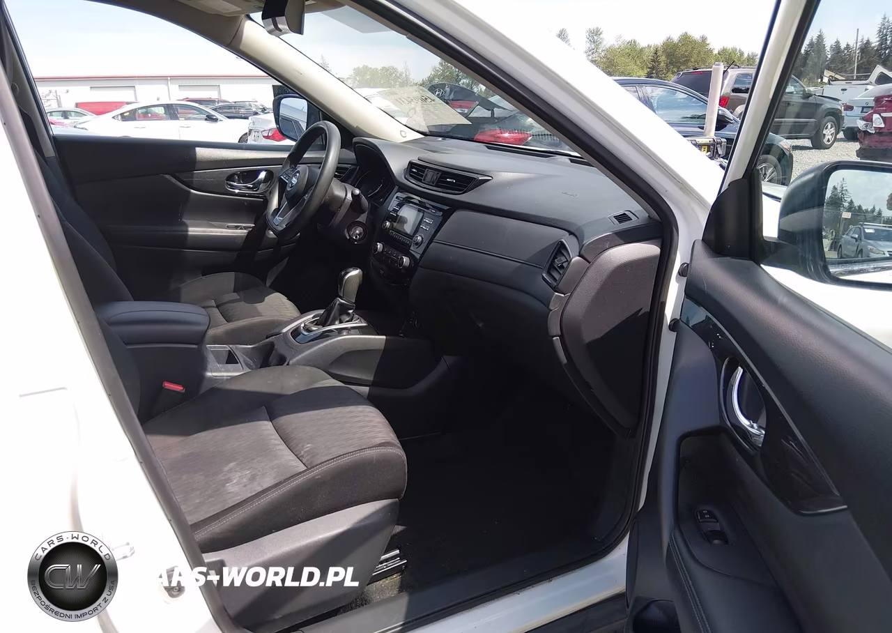 2017 Nissan Rogue S VIN:KNMAT2MV7HP526559 - 17