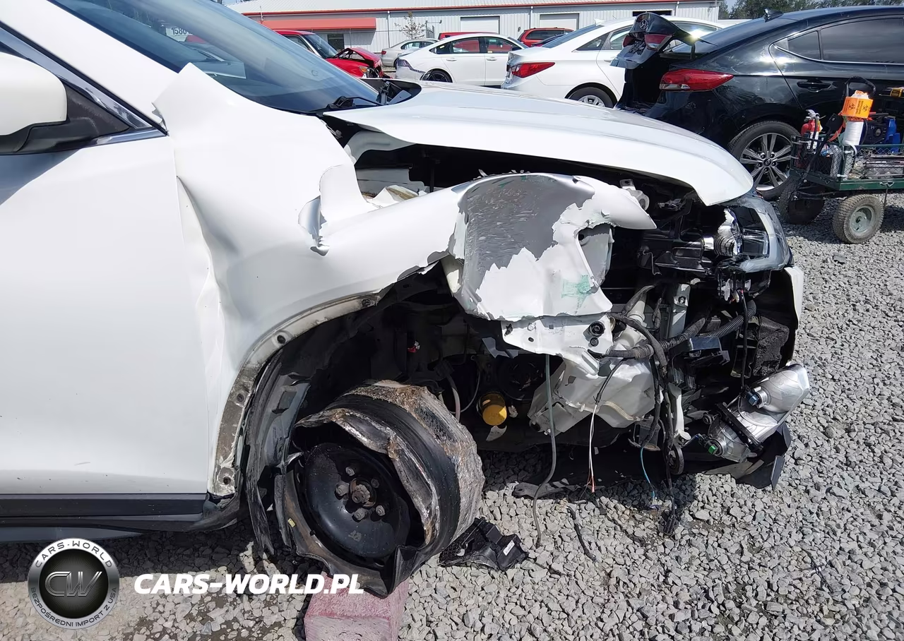 2017 Nissan Rogue S VIN:KNMAT2MV7HP526559 - 6