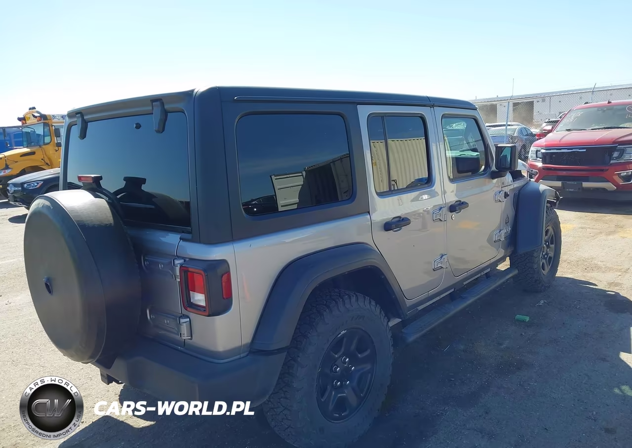 2018 Jeep Wrangler Unlimited Sport 4X4 VIN:1C4HJXDG4JW150501 - 4