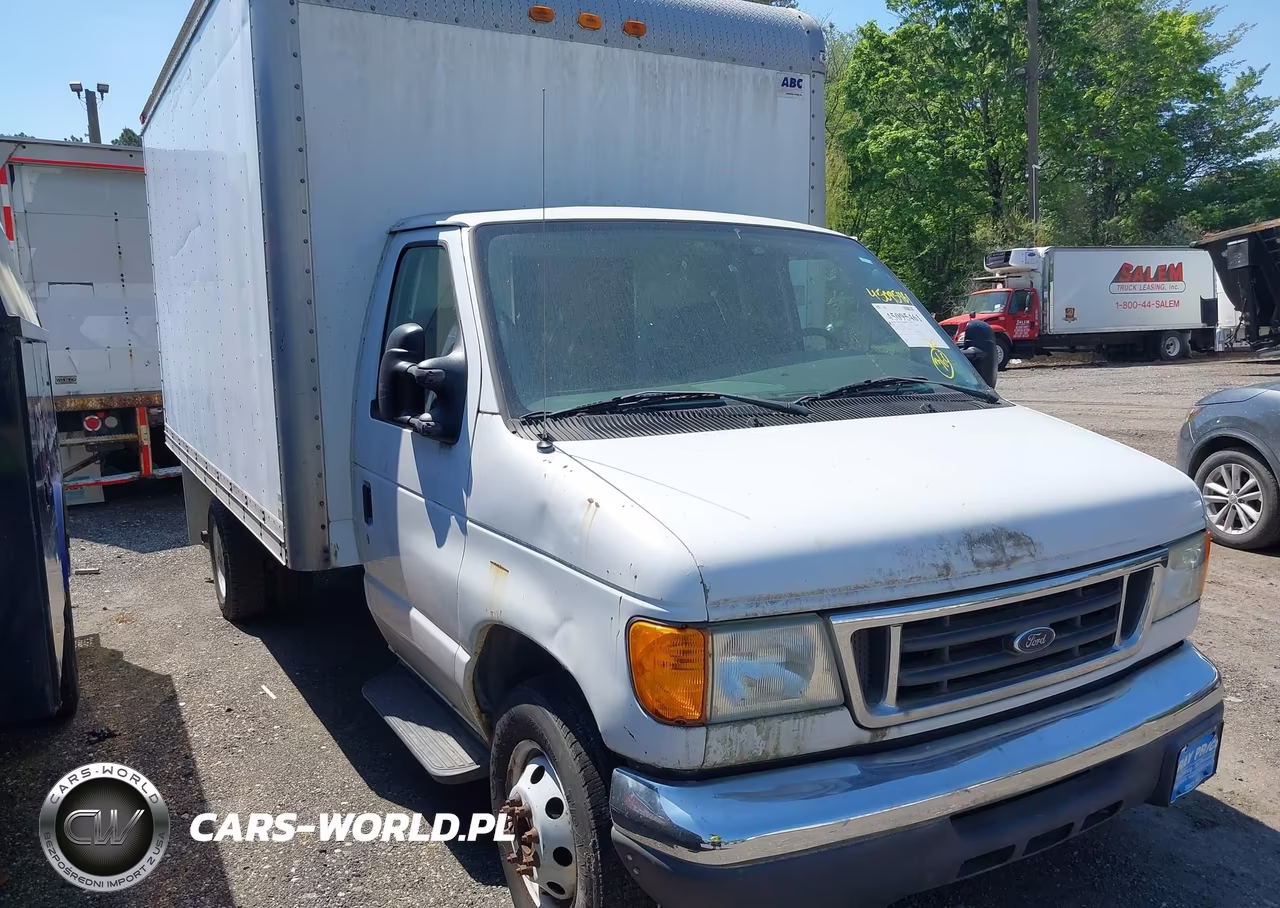 2006 Ford E-350 Cutaway