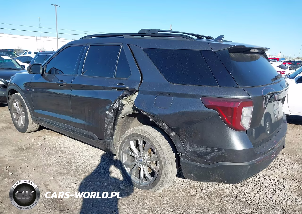 2020 Ford Explorer Xlt VIN:1FMSK8DH9LGA51392 - 3
