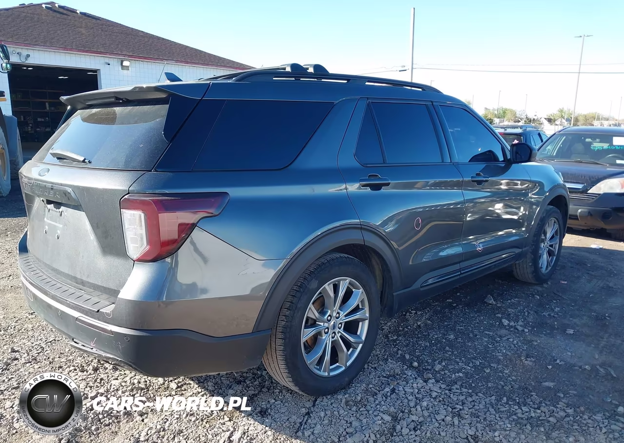 2020 Ford Explorer Xlt VIN:1FMSK8DH9LGA51392 - 4