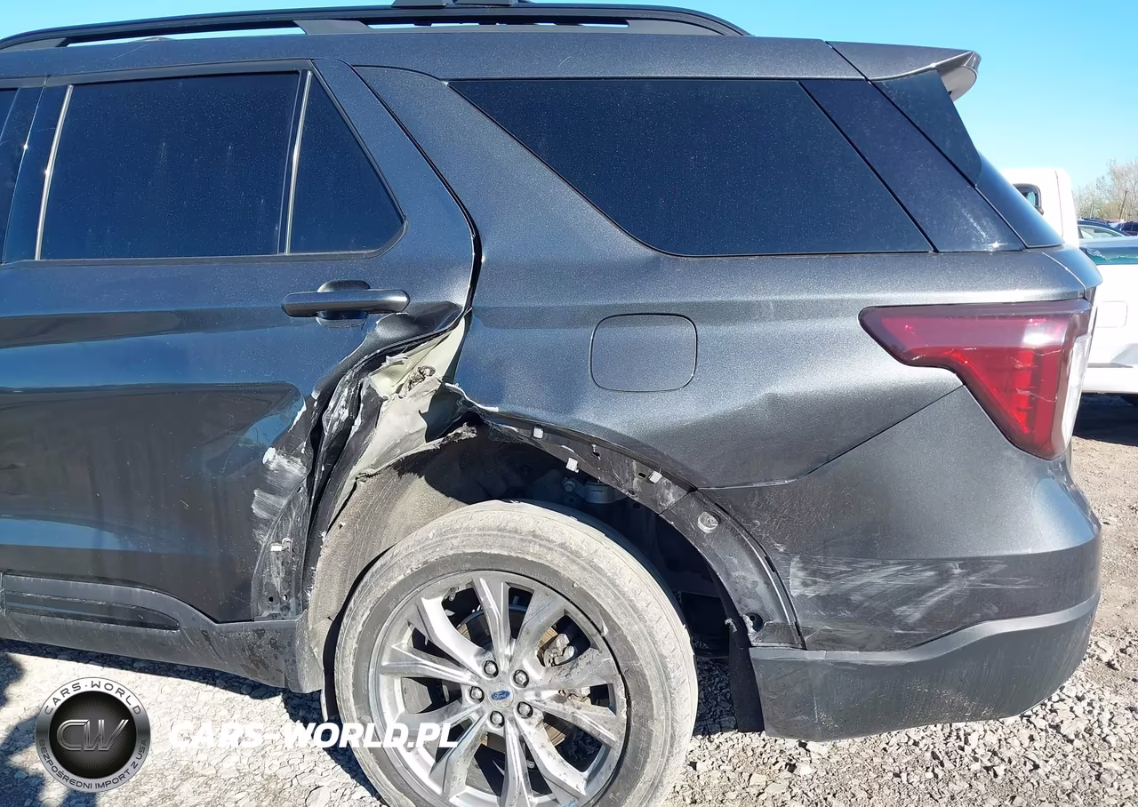 2020 Ford Explorer Xlt VIN:1FMSK8DH9LGA51392 - 6