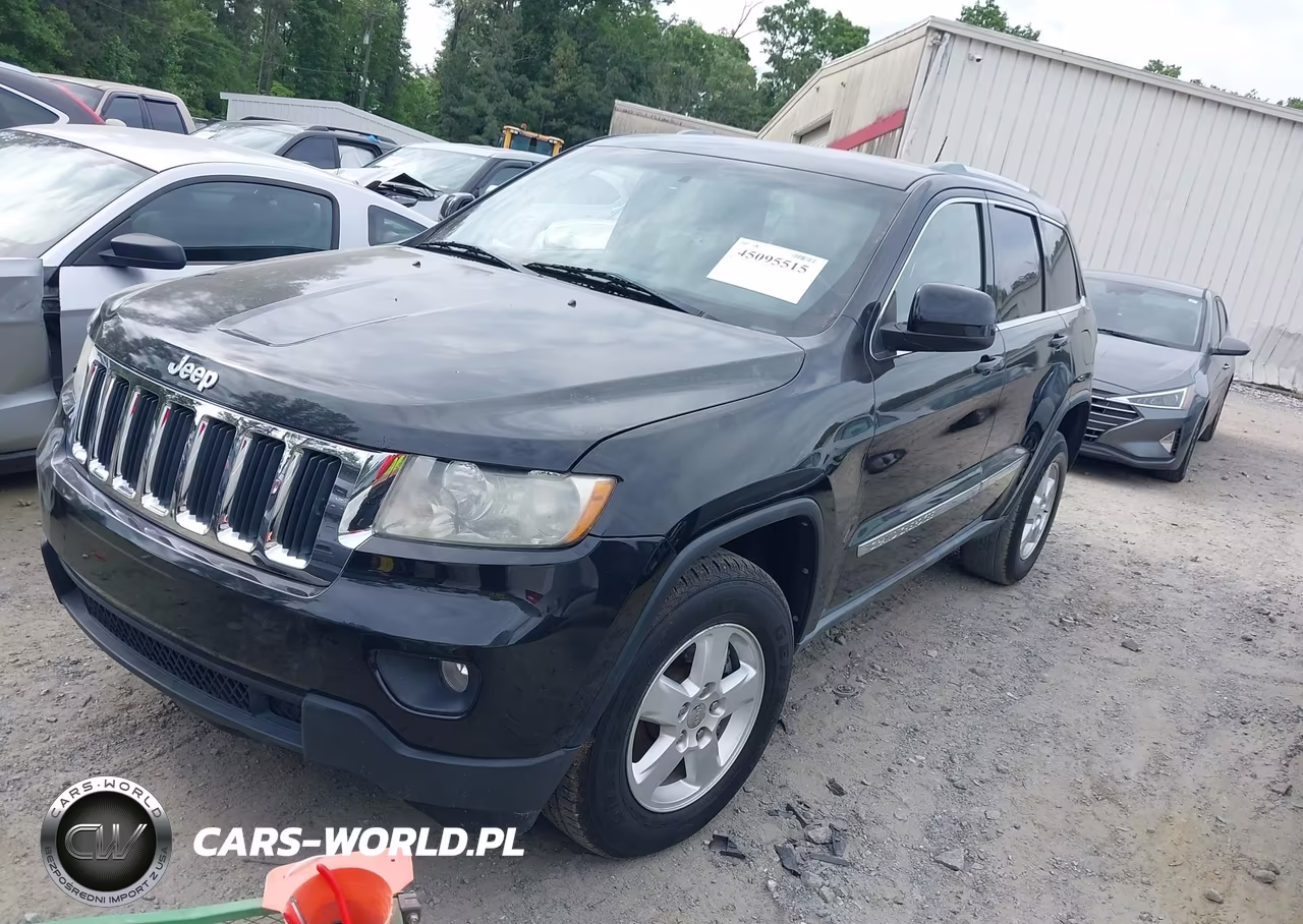 2011 Jeep Grand Cherokee Laredo VIN:1J4RS4GG1BC588224 - 2
