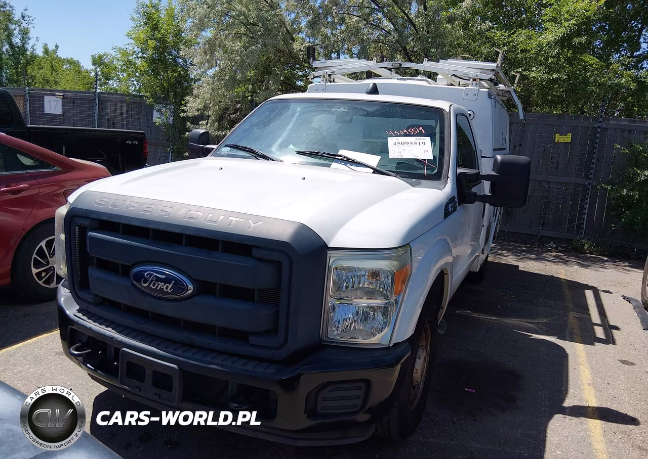 2013 Ford F350 Super Duty Utility - Service Truck VIN:1FDRF3A65DEB92658 - 12