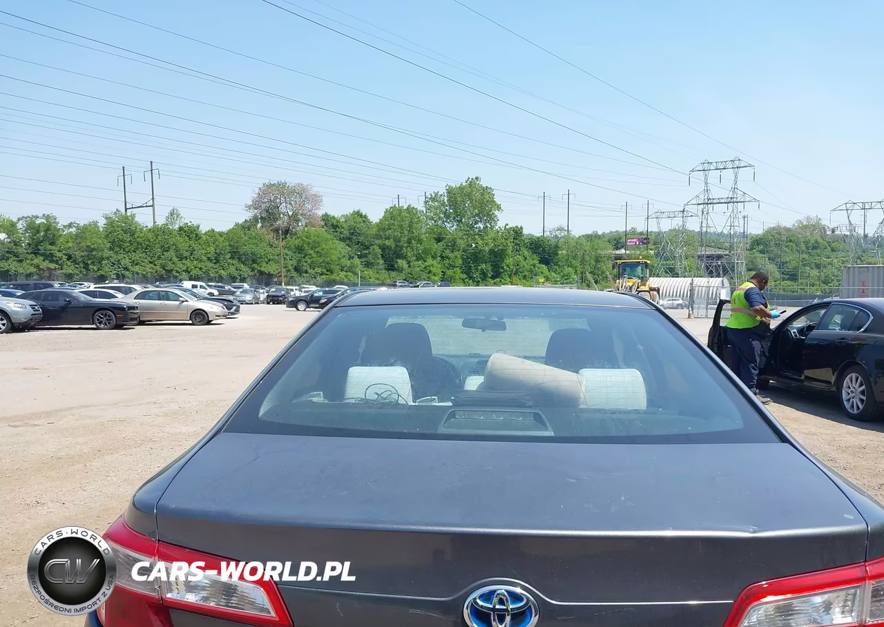 2014 Toyota Camry Hybrid Le VIN:4T1BD1FK1EU101295 - 17