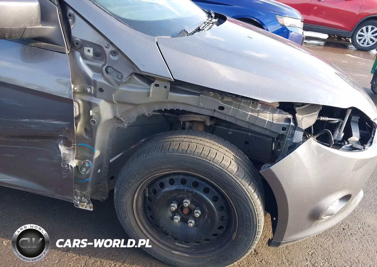 2012 Ford Focus Se VIN:1FAHP3F24CL474454 - 6