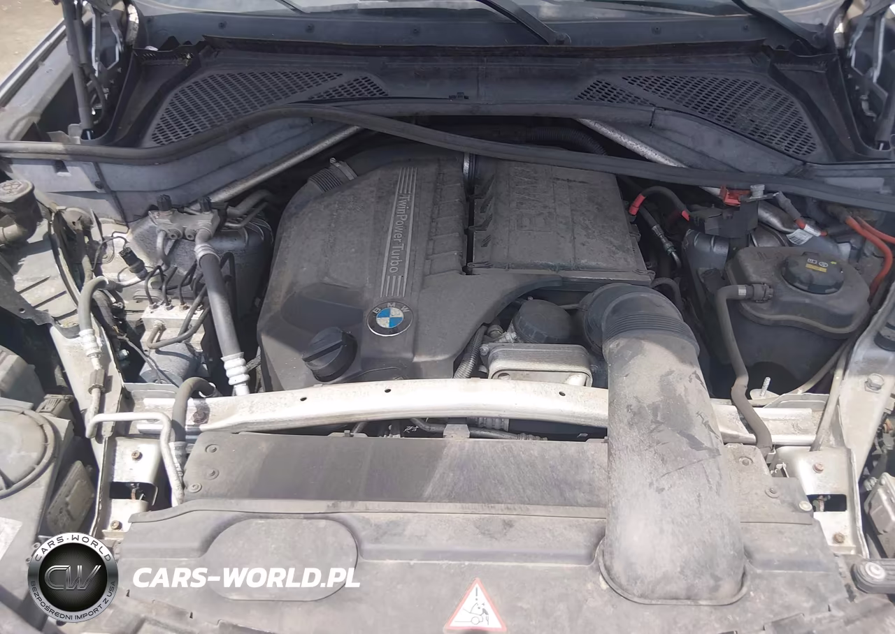 2015 BMW X5 xDrive35I VIN:5UXKR0C57F0P13720 - 10