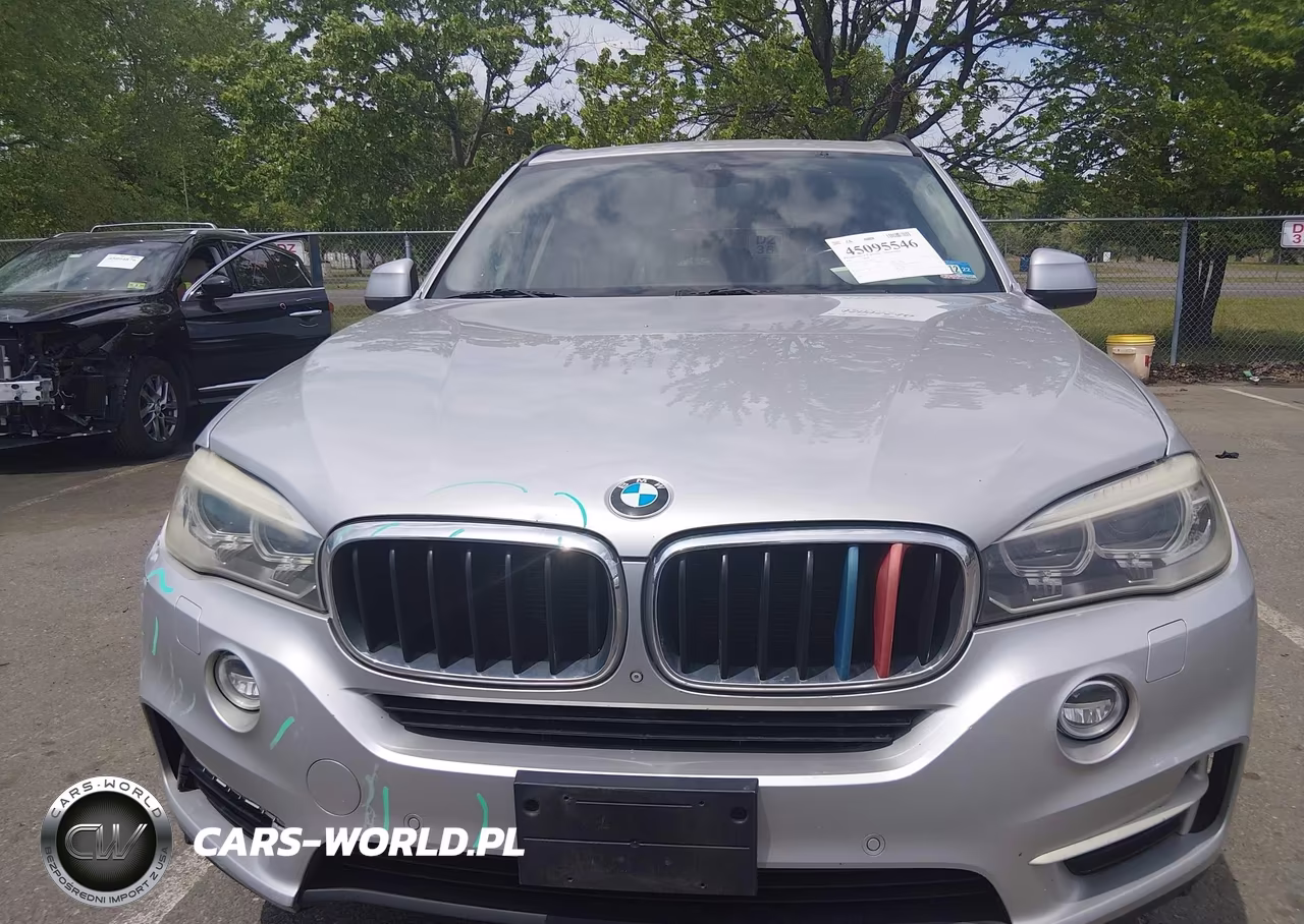 2015 BMW X5 xDrive35I VIN:5UXKR0C57F0P13720 - 12