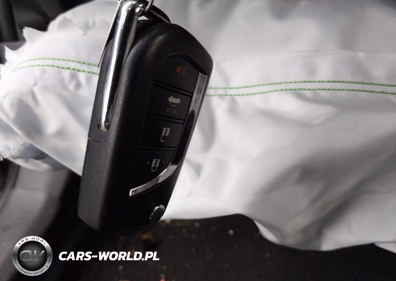2019 Toyota Camry Le VIN:4T1B11HK7KU169568 - 11