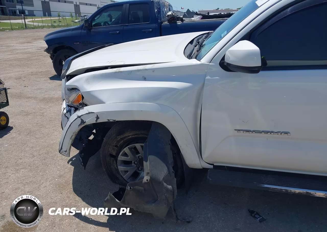 2017 Toyota Tacoma Sr5 V6 VIN:5TFAZ5CN2HX051582 - 6