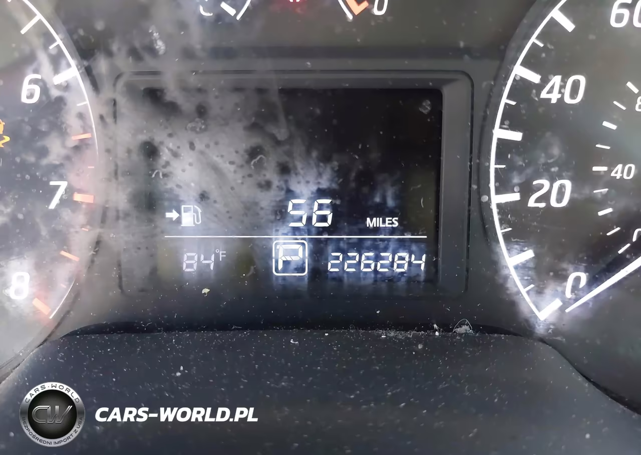 2017 Nissan Sentra S VIN:3N1AB7AP7HY324571 - 16