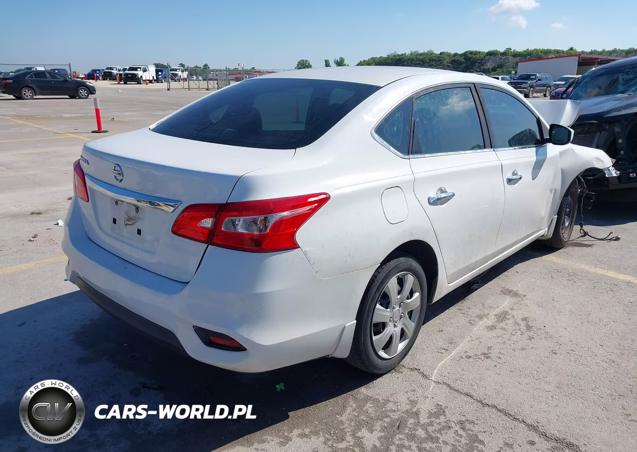 2017 Nissan Sentra S VIN:3N1AB7AP7HY324571 - 4