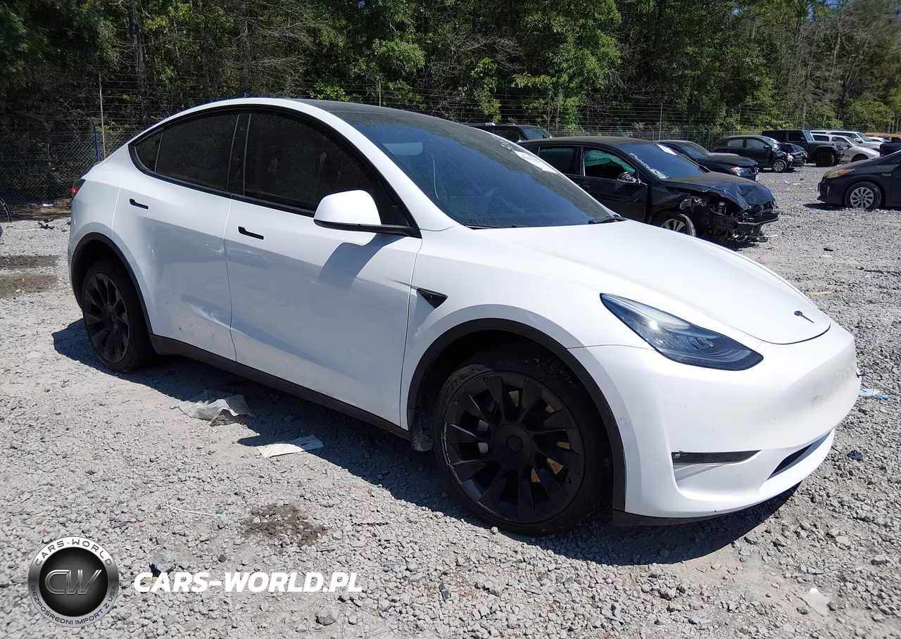 2022 Tesla Model Y Long Range Dual Motor All-Wheel Drive – zdjęcie 1 z 16
